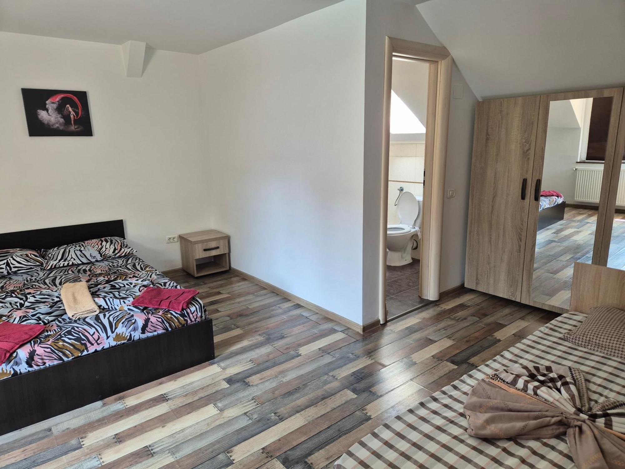 Apartamente De Inchiriat Lucky House Braşov Eksteriør billede